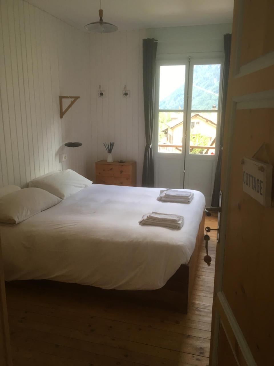 Bed and Breakfast L'Aria Di Casa Аланья-Вальсезия Экстерьер фото